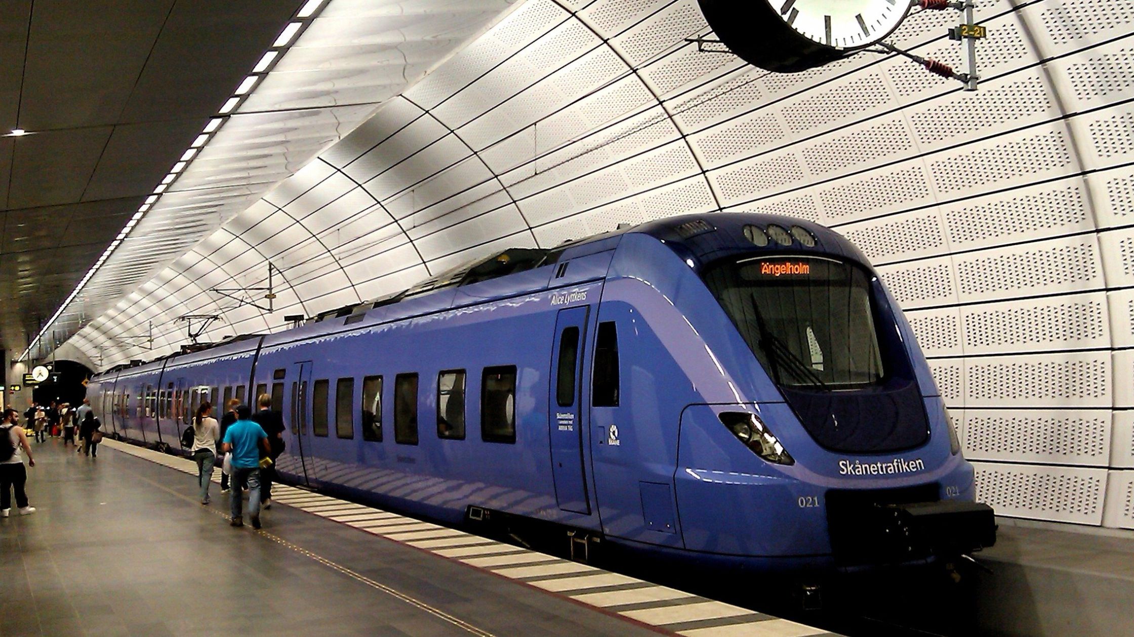 The Day I Became a Karen on the U-Bahn (and Deserved The €60 ticket)